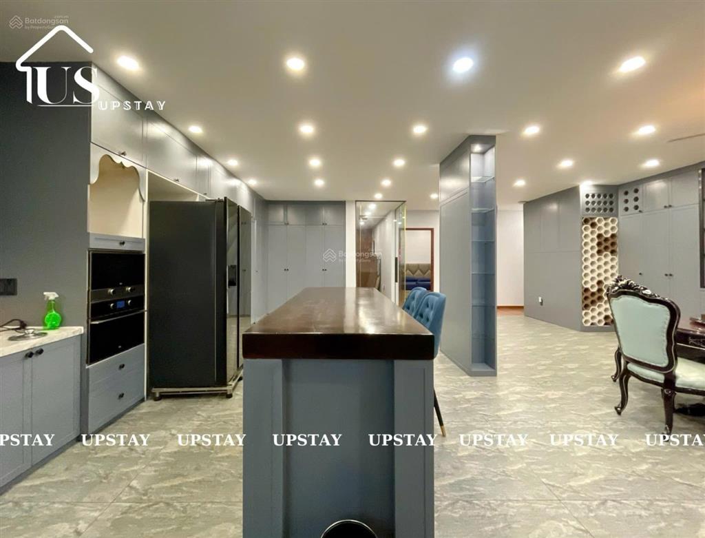 Cho thuê căn hộ 3pn 3wc lê văn sỹ, quận 3  full nội thất, có thang máy + ban công thoáng