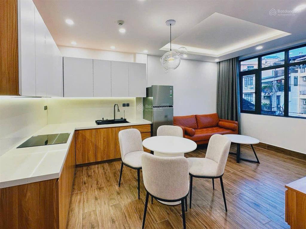 Căn hộ 2pn giáp quận 1  cực rộng  thang máy + cửa sổ thoáng  ngay chợ bà chiểu