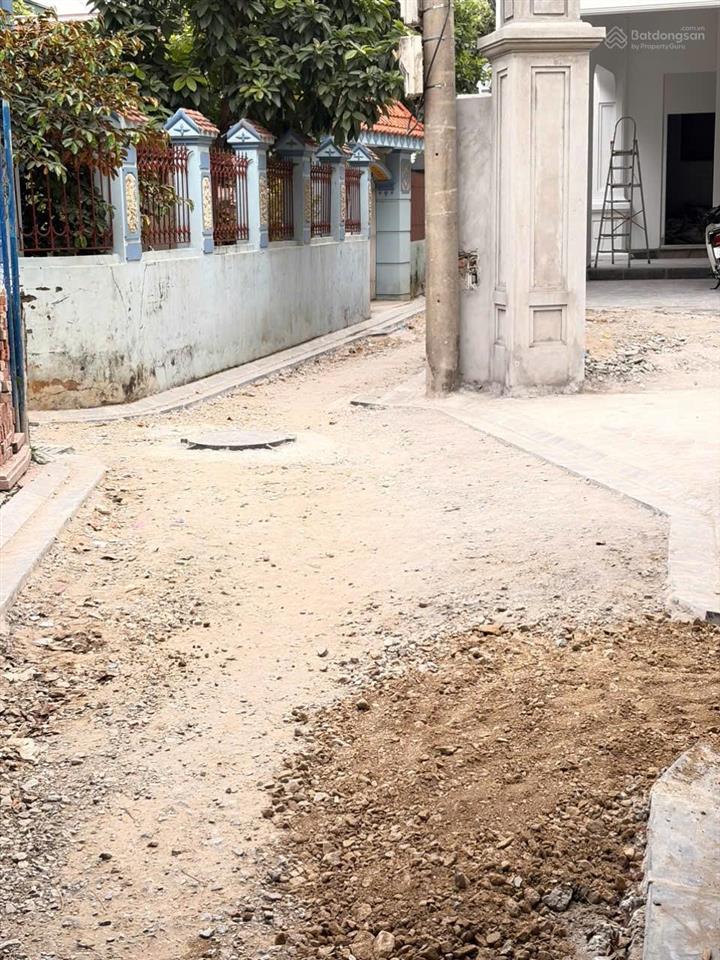 Bán đất uy nỗ đông anh 136m2 lô góc ô tô 7 chỗ vào 0382 276 ***