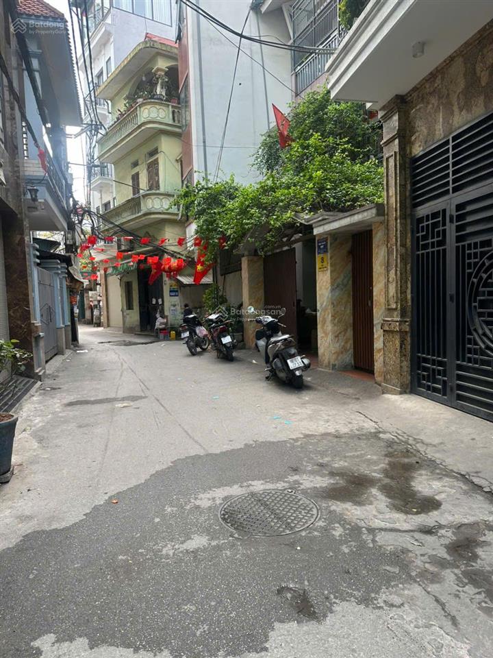 Bán nhà ngõ 1 võ chí công  hoàng quốc việt 32m2 x 5t giá 7,9 tỷ, 0382 276 ***
