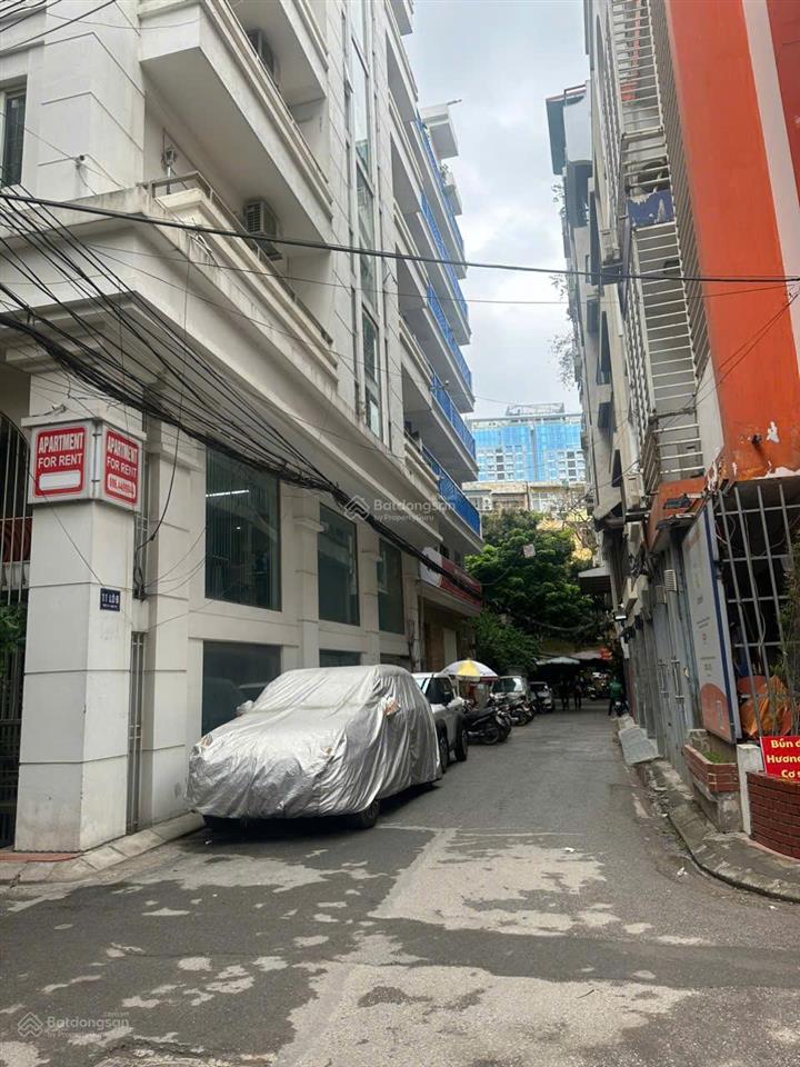 Bán tòa nhà 8 tầng 35ty  ngõ 59 láng hạ, ba đình  ô tô tránh 0382 276 ***