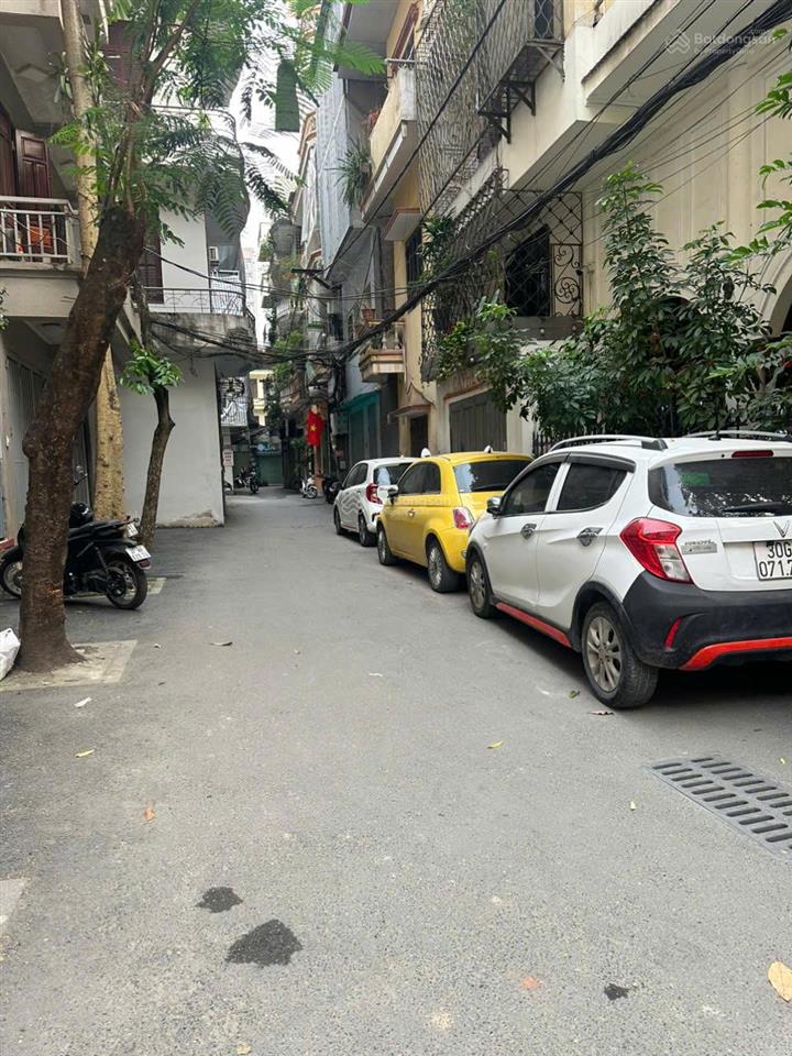 Bán nhà phân lô phùng chí kiên 31m2 x 4,5t giá 8,7 tỷ 0382 276 ***