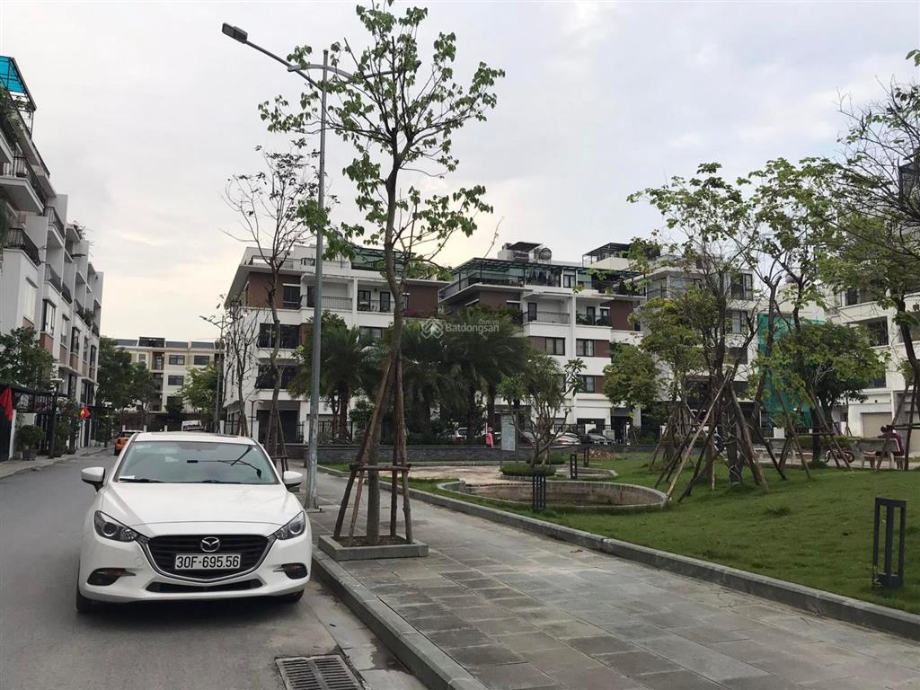 Chính chủ bán lô góc lk romantic park tây hồ tây s 120m2 x 5 tầng. 0382 276 ***