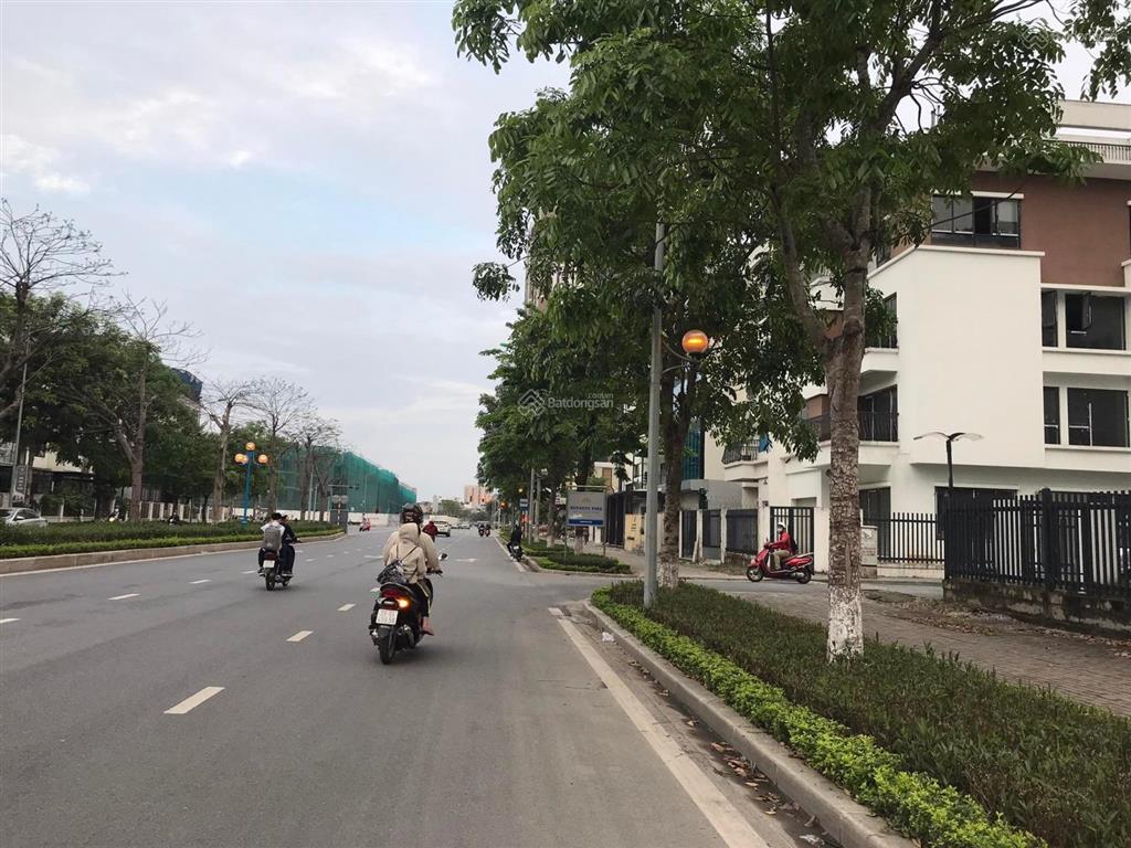 Chính chủ bán lô góc lk romantic park tây hồ tây s 120m2 x 5 tầng. 0382 276 ***