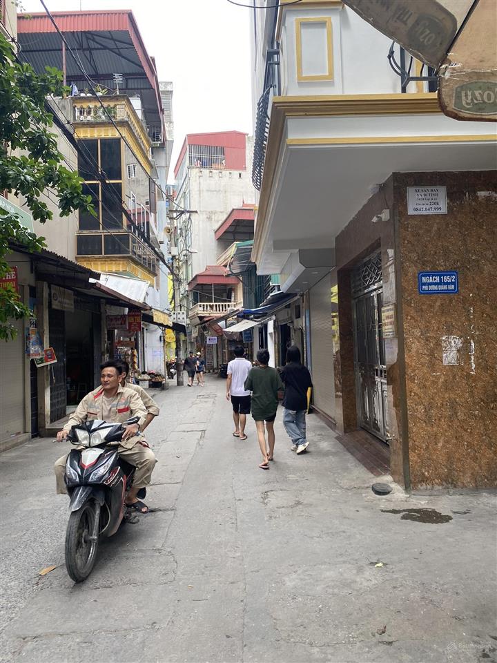 Bán nhà dương quảng hàm 50m2 x 4,5 tầng giá 12,5ty 0382 276 ***