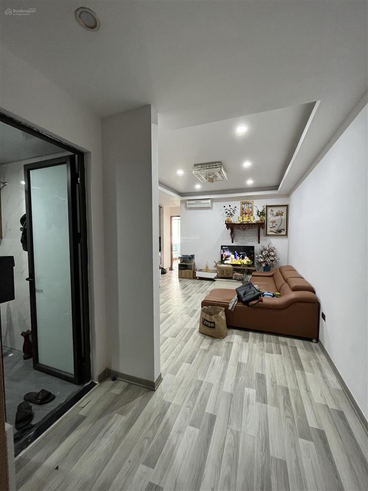 Bán căn hộ chung cư 66m, 2 ngủ, full đồ.  0989 030 ***