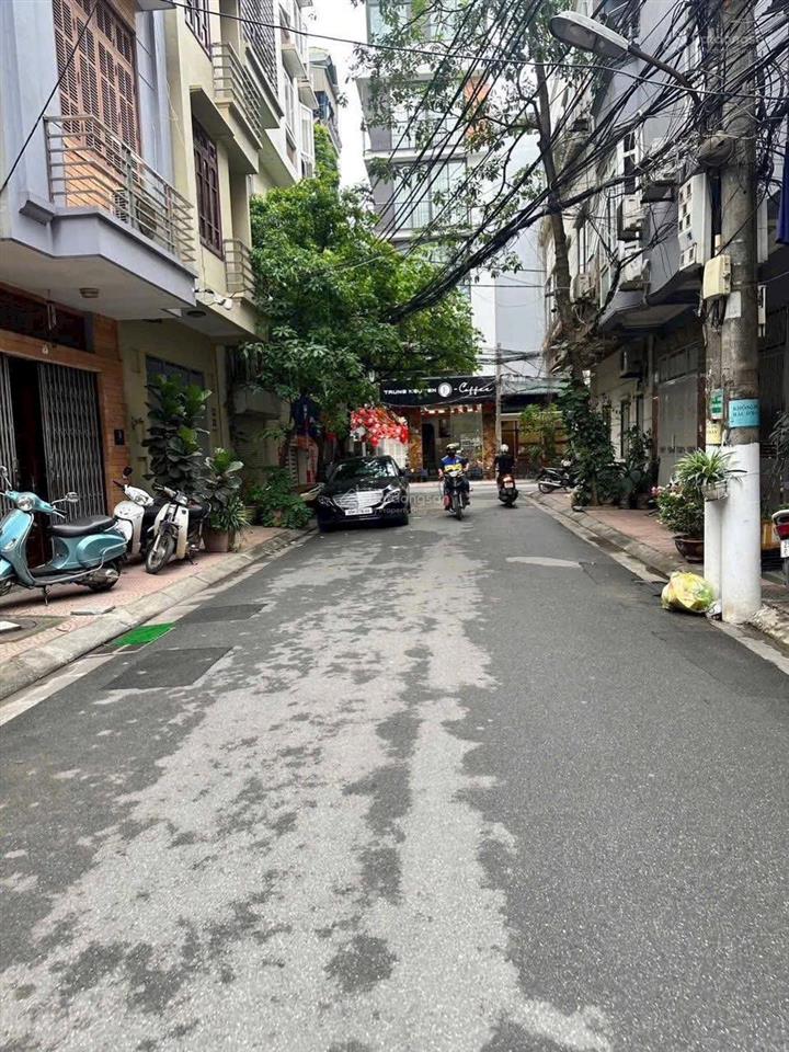 Bán đất ngay phố lộc, chợ đầu mối xuân đỉnh, dt 125m, vỉa hè, ô tô tránh,  0972 264 ***