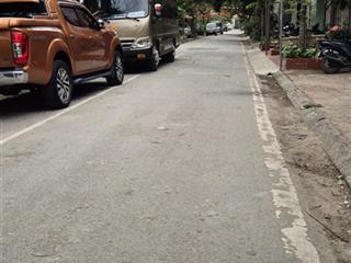 Bán 47m2 đất phân lô kiều mai. mt 4,7 m. đường + vỉa hè 10 m. vị trí quá đỉnh (sđcc)