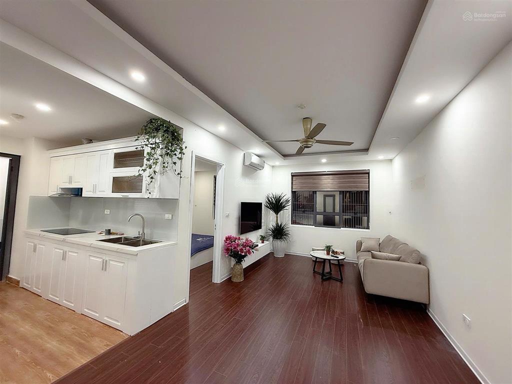 Chủ cần bán gấp căn 2pn2vs chung cư khu đt tp giao lưu  phạm văn đồng.giá chỉ 6.1 tỷ bao phí