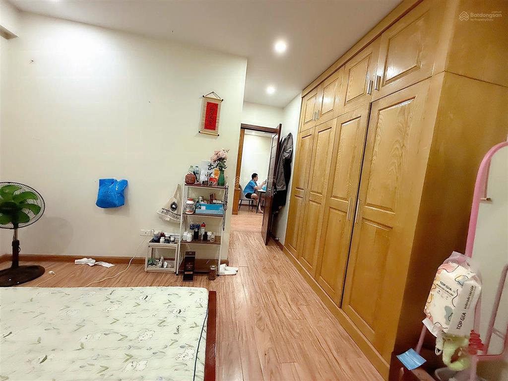 Hàng hiếm! chủ cần tiền bán gấp căn góc 2pn70m2, toà ct1 thái hà phạm văn đồng,full nt.giá 5,9 tỷ