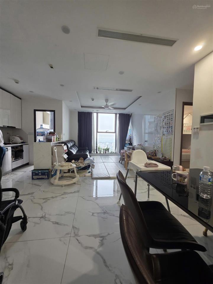 Bán gấp căn 3pn chung cư sunshine city, dt 98m2, tầng đẹp, nội thất đầy đủ, giá chỉ 9,7 tỷ