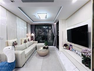 Chủ cần bán gấp căn hộ 2pn, dtich 80m2, toà sunshine city, ciputra tây hồ. giá bán 8.3 tỷ có tl