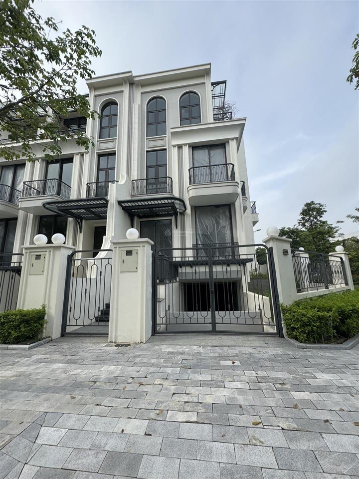 Siêu hiếm! lô góc ciputra, dt 183m2x5t, nhà mới đẹp, trung tâm lõi, gần công viên 65ha, giá 79 tỷ