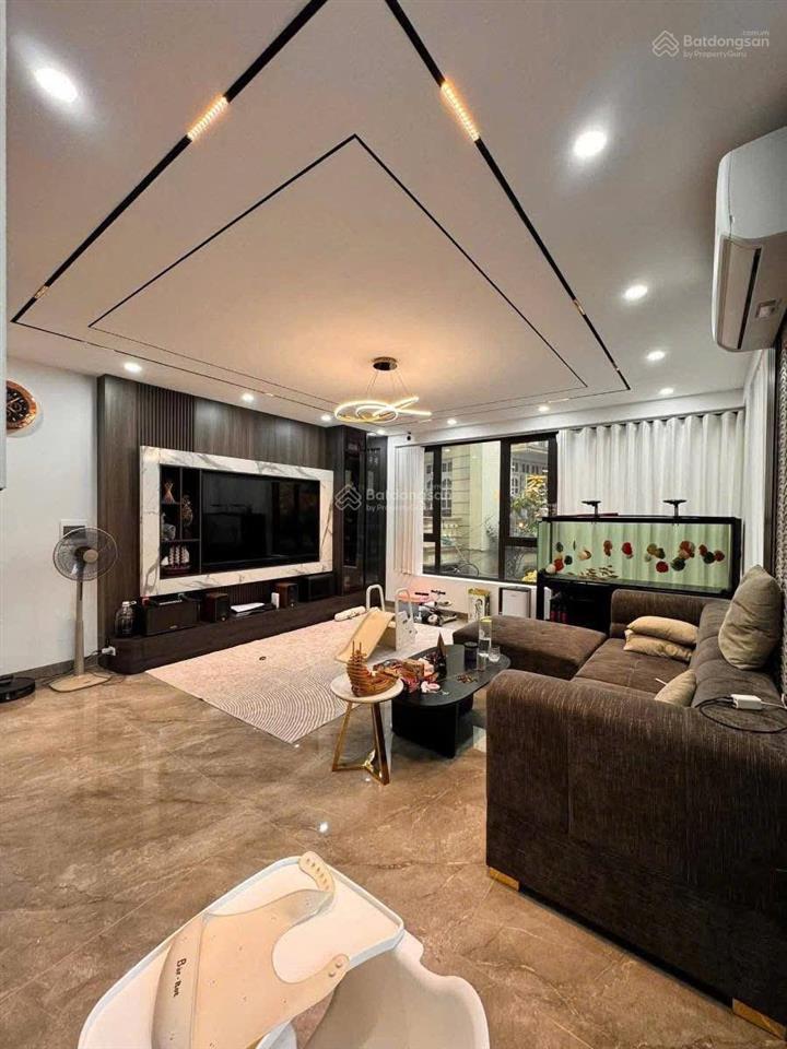 Cực sốc! hạ chào 3 tỷ nhà phân lô hoàng quốc việt, 110m2x4t, ô tô vào nhà, thang máy, giá 32 tỷ tl