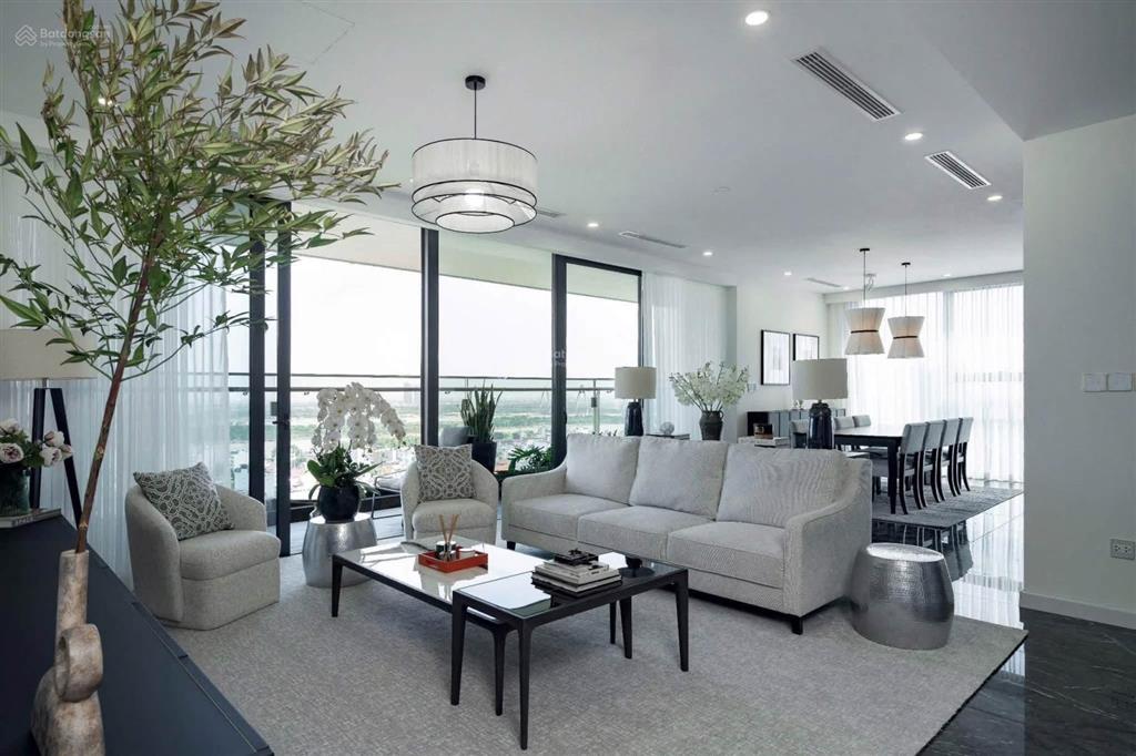 Chủ cần bán gấp căn 123m2 tòa golden river tây hồ. tk 2pn+ tầng đẹp view sông hồng. giá 15.5 tỷ