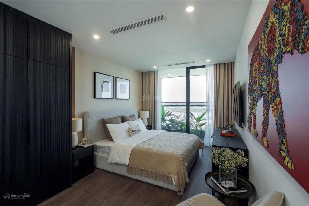 Chủ cần bán gấp căn 123m2 tòa golden river tây hồ. tk 2pn+ tầng đẹp view sông hồng. giá 15.5 tỷ