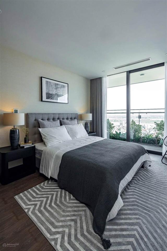 Chủ cần bán gấp căn 123m2 tòa golden river tây hồ. tk 2pn+ tầng đẹp view sông hồng. giá 15.5 tỷ