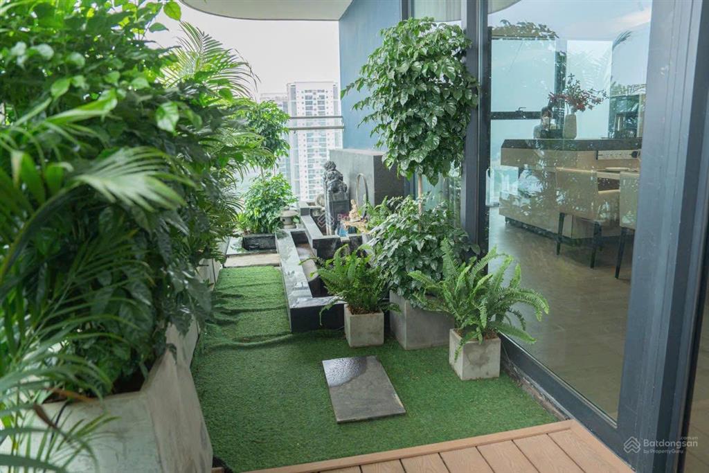 Chính chủ cần bán căn hộ 3pn 161,8m2 sunshine golden river, vị trí đẹp, giá tốt, tầng đẹp thoáng