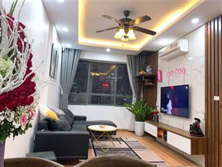 Chính chủ bán gấp  2pn tòa hhb view trọn hồ  chung cư thái hà, phạm văn đồng