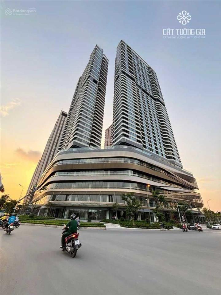 Chính chủ chuyển công tác cần bán căn hộ cao cấp 102m2, 3pn toà han jadin n01t6  7 ngoại giao đoàn