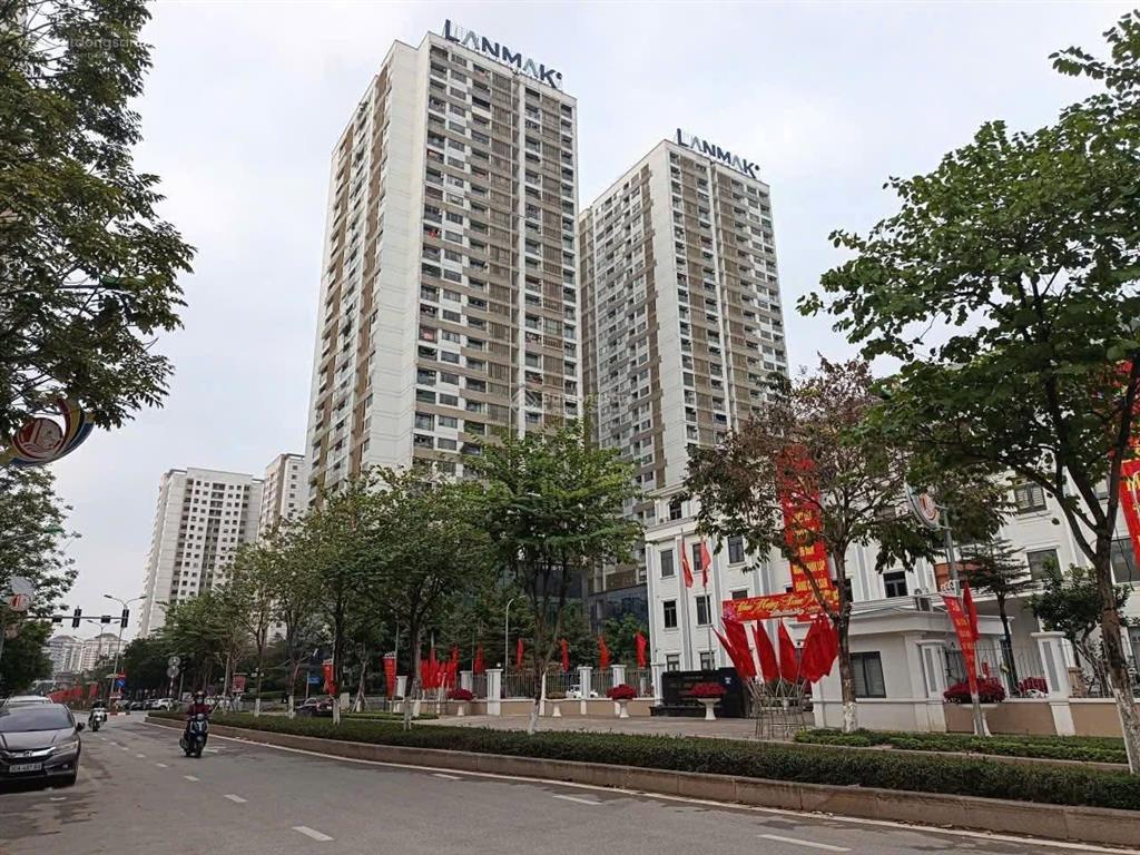 Chính chủ chuyển công tác cần bán căn hộ góc dt 151m2 tòa no4, t2 khu ngoại giao đoàn  view hồ tây