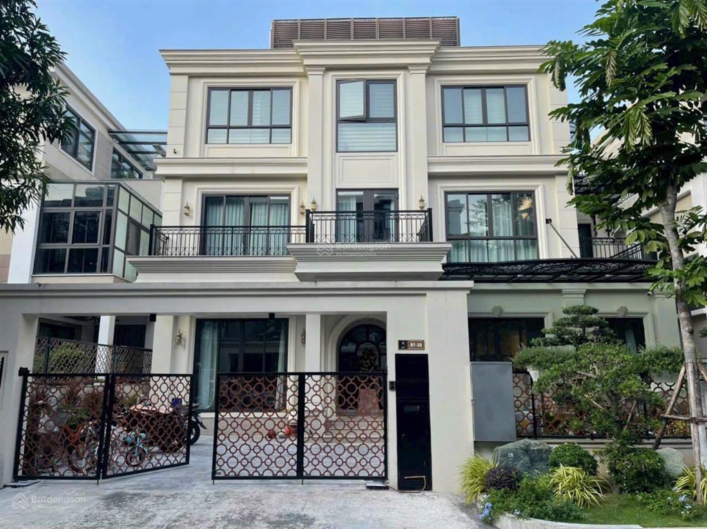 Chuyên mua bán, ký gửi biệt thự và shophouse starlake  tây hồ tây  vị trí đẹp, giá tốt