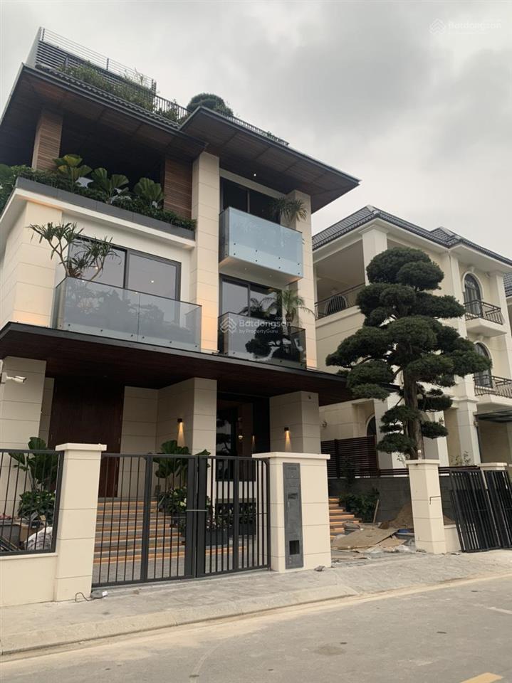 Chuyên mua bán, ký gửi biệt thự và shophouse starlake  tây hồ tây  vị trí đẹp, giá tốt