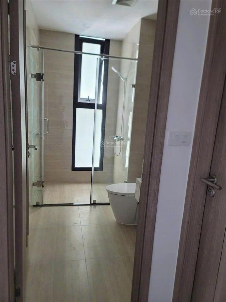 Chính chủ bán căn góc 04 dt 83,18m2(3pn 2vs) tại dự án 33 lê văn lương l/h 0866 836 ***