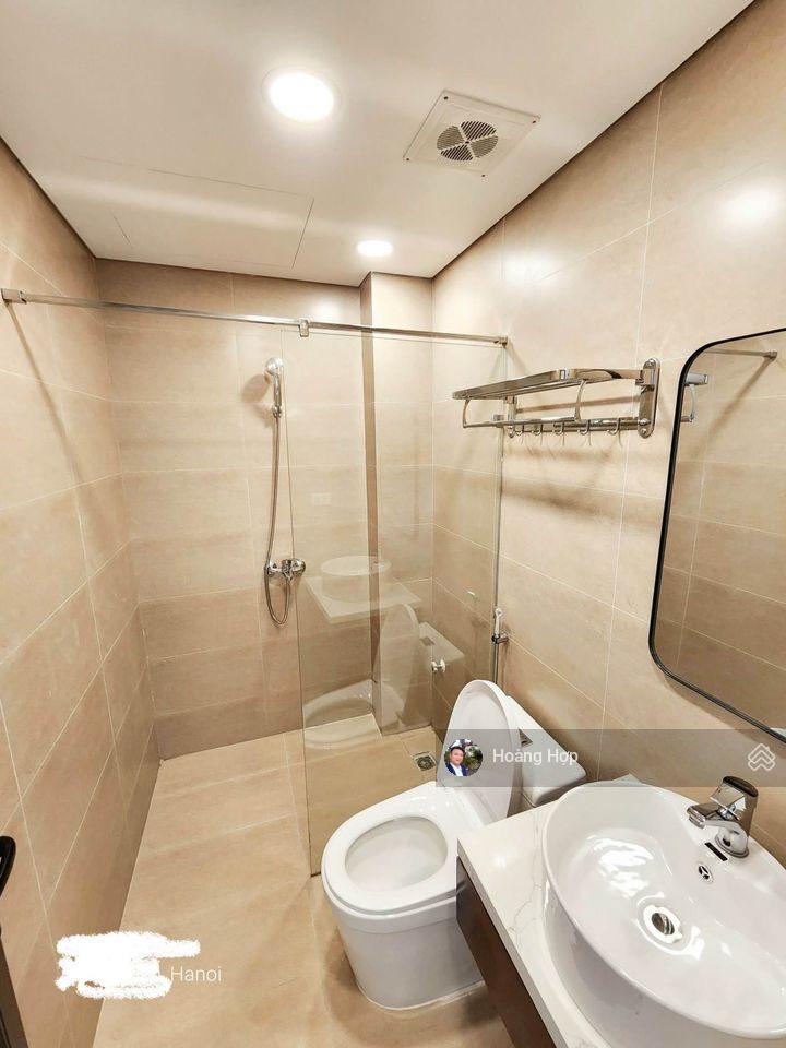 Chỉ 5.2 tỷ sở hữu nhà 5t đẹp, 20m ra đường ô tô, vân canh, gần trường c1, c2, chợ gần bãi gửi xe