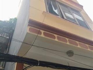 Bán nhà riêng tại 71 đường vân canh, giá 7,5 tỷ, dt 50m2, hàng hiếm, giá ưu đãi, gần đường ô tô