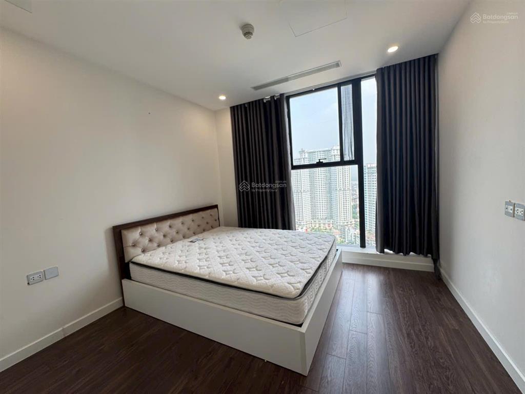 Bán căn hộ sunshine city 3 ngủ giá cạnh tranh thị trường view sông hồng gấp