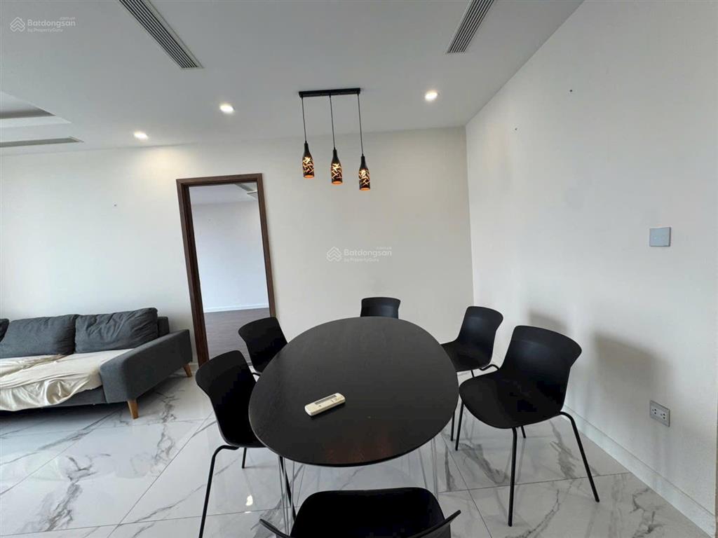 Bán căn hộ sunshine city 3 ngủ giá cạnh tranh thị trường view sông hồng gấp