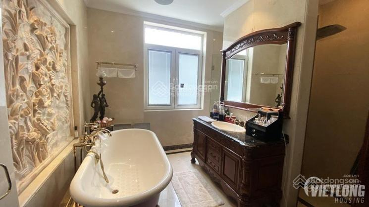 Bán căn biệt thự song lập khu ciputra view hồ siêu vip giá tốt thị trường vị trí sang trọng