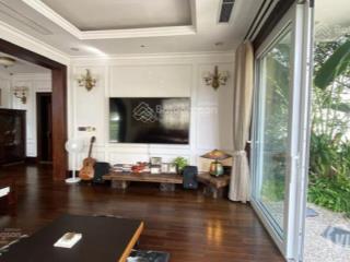 Bán căn biệt thự song lập khu ciputra view hồ siêu vip giá tốt thị trường vị trí sang trọng