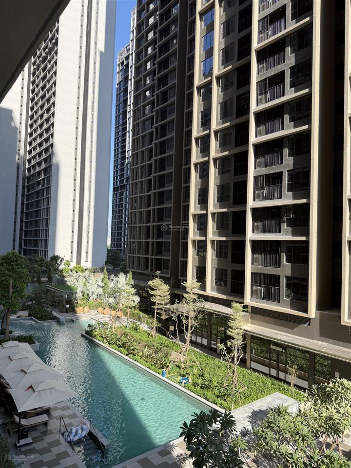 Cứu chủ. bán căn 2 ngủ 54m2 lumi hanoi cắt lỗ 600tr vào hđmb view đẹp.  ép giá 0946 962 ***