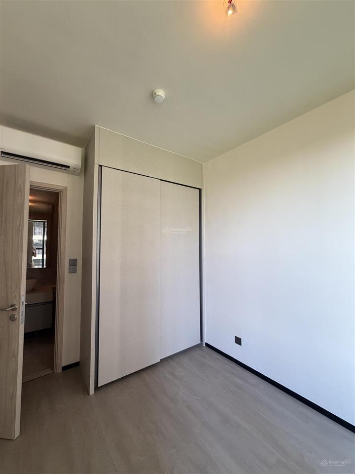 Cứu chủ. bán căn 2 ngủ 54m2 lumi hanoi cắt lỗ 600tr vào hđmb view đẹp.  ép giá 0946 962 ***