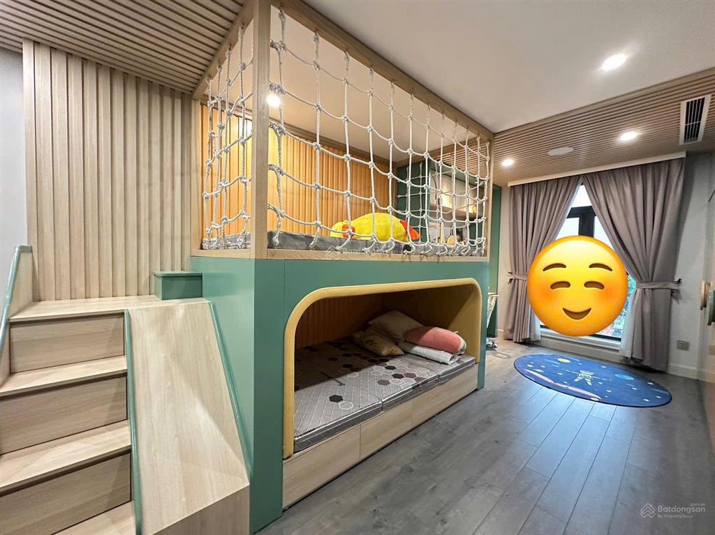 Chính chủ bán song lập 200m2  siêu đẹp  thang máy  nội thất 5 sao  chỉ 20,5 tỷ