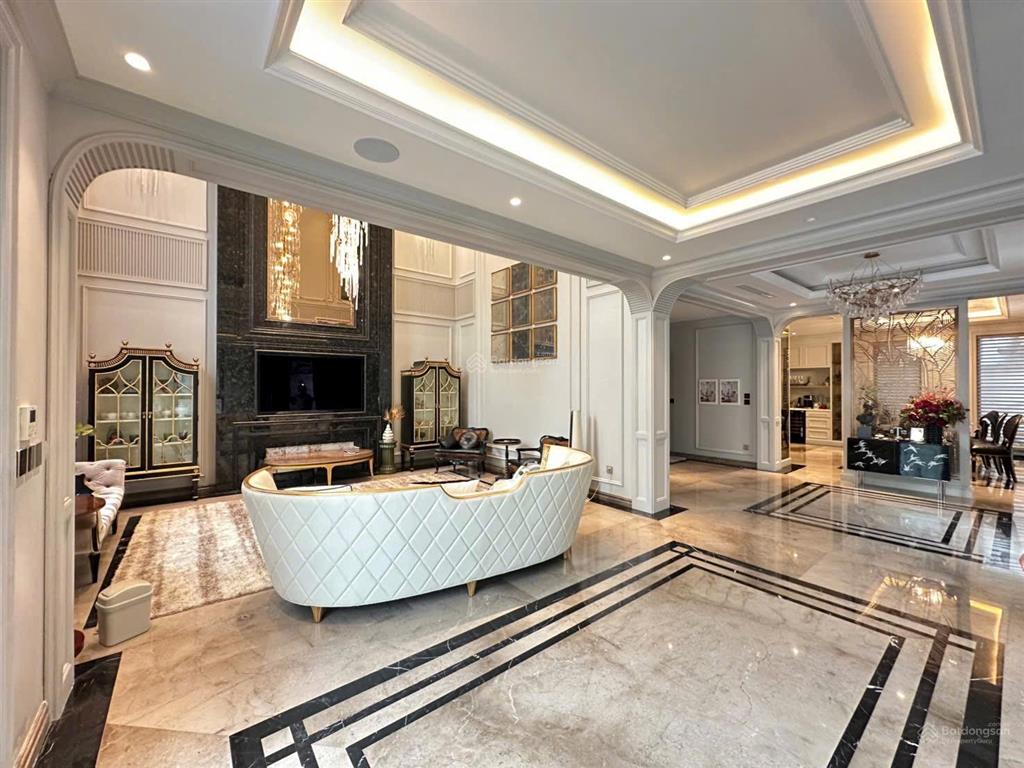 Chính chủ bán song lập 200m2  siêu đẹp  thang máy  nội thất 5 sao  chỉ 20,5 tỷ