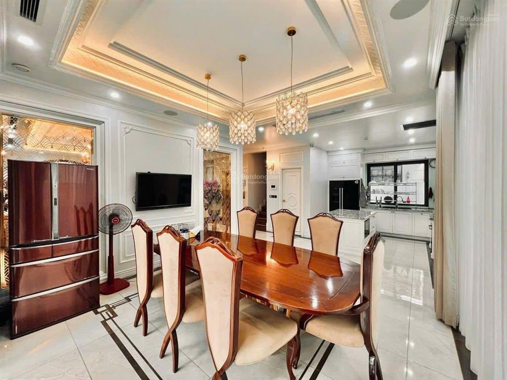 Đơn lập góc pari 405m2 giáp công viên view bể bơi thang máy full nội thất chỉ 59 tỷ