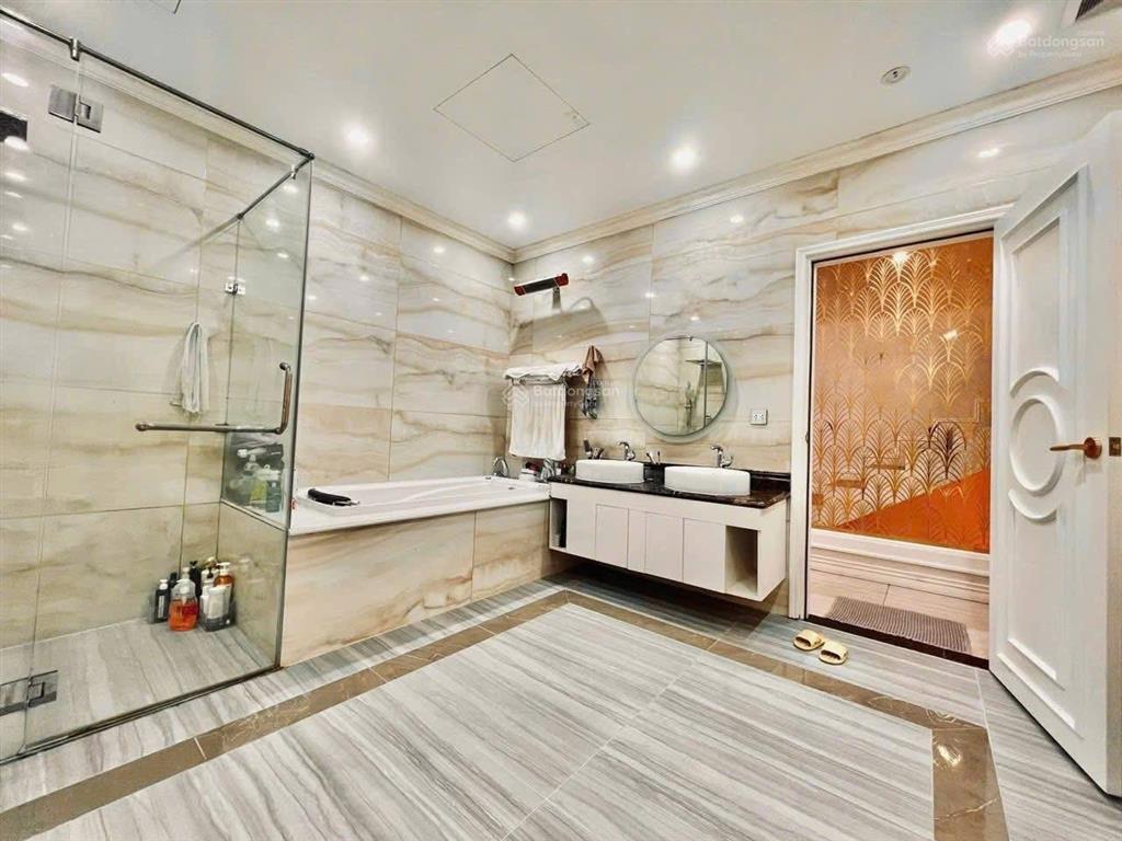 Đơn lập góc pari 405m2 giáp công viên view bể bơi thang máy full nội thất chỉ 59 tỷ