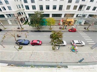 Siêu phẩm mặt hải đăng 105m2, đã hoàn thiện, 13,5 tỷ, sẵn sổ đỏ, mỗi tháng thu 40triệu.