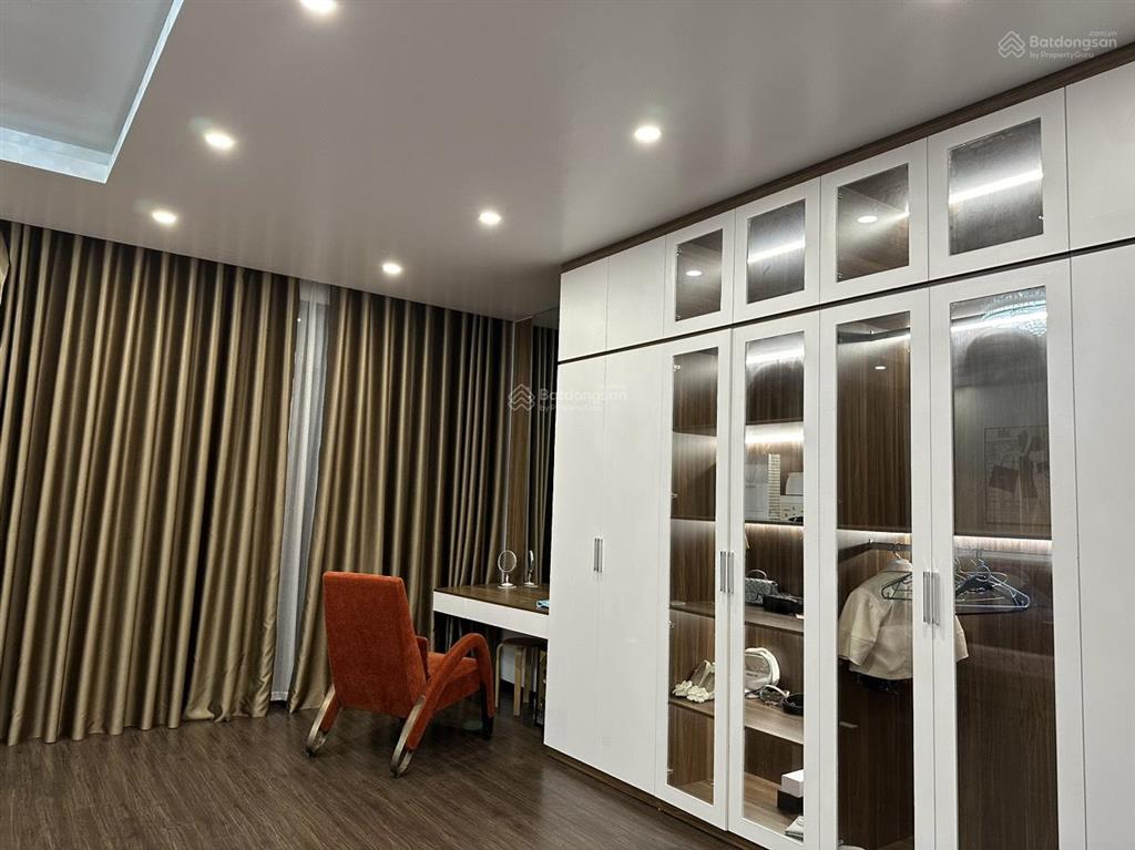 Siêu phẩm mặt hải đăng 105m2, đã hoàn thiện, 13,5 tỷ, sẵn sổ đỏ, mỗi tháng thu 40triệu.