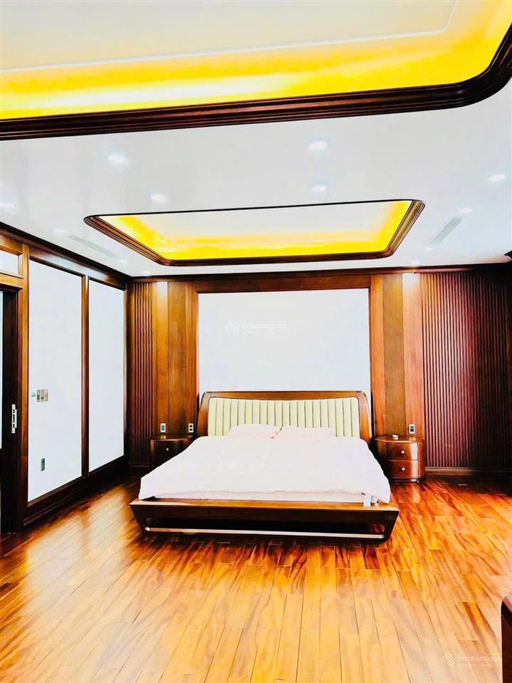 Đơn lập 2 mặt tiền waterfront city lê chân 270m²  full nội thất đẹp 36 tỷ