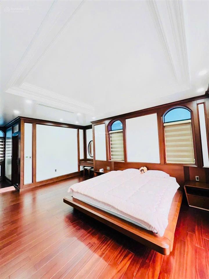 Đơn lập 2 mặt tiền waterfront city lê chân 270m²  full nội thất đẹp 36 tỷ