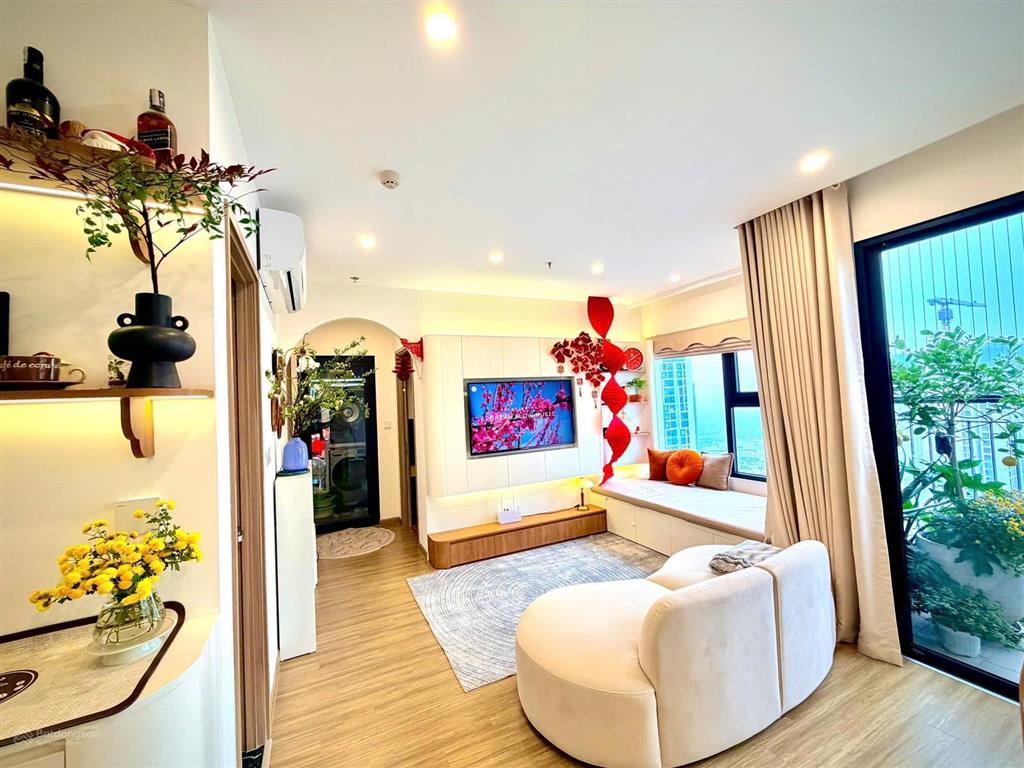 Căn góc 01 tòa sa1 vin tây mỗ, full nội thất, 5,6 tỷ, trả giá là bán
