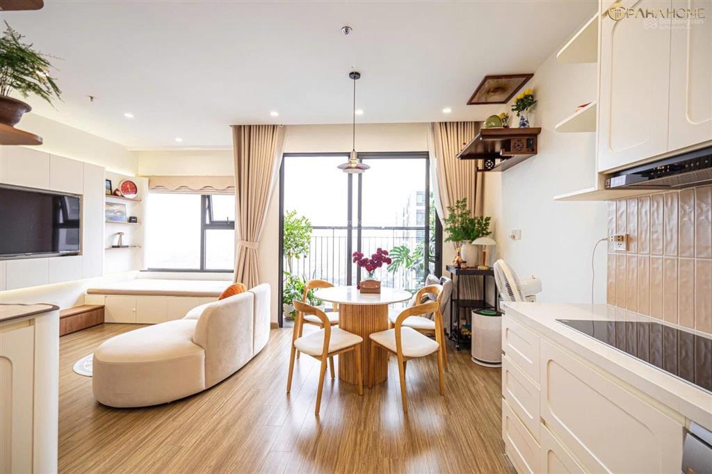 Căn góc 01 tòa sa1 vin tây mỗ, full nội thất, 5,6 tỷ, trả giá là bán