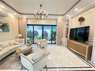Bán gấp chỉ 14 tỷ nhà 90m2, thang máy xịn, chỉ 14 tỷ  0966 737 ***