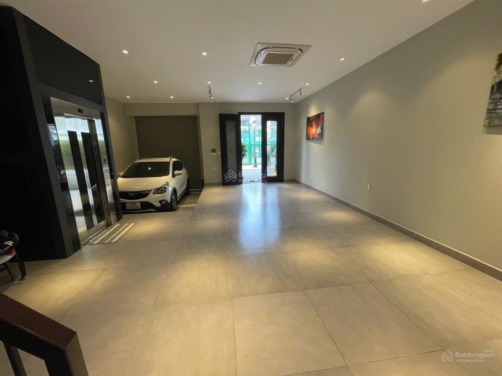 Hàng hiếm, liền kề 90m2, view công viên, hoàn thiện đẹp, giá 12,5 tỷ