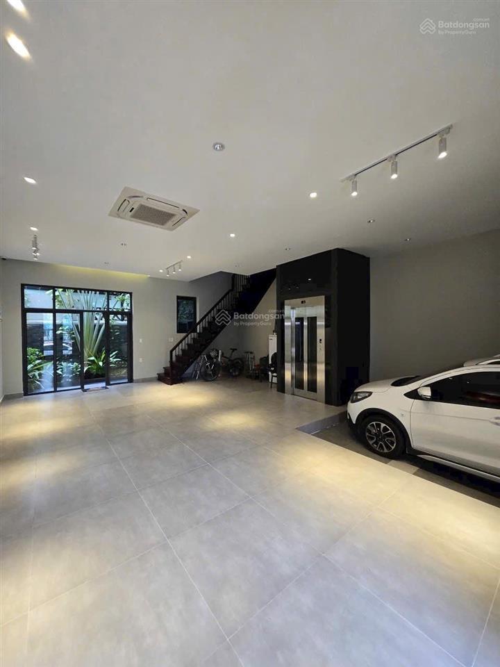 Hàng hiếm, liền kề 90m2, view công viên, hoàn thiện đẹp, giá 12,5 tỷ