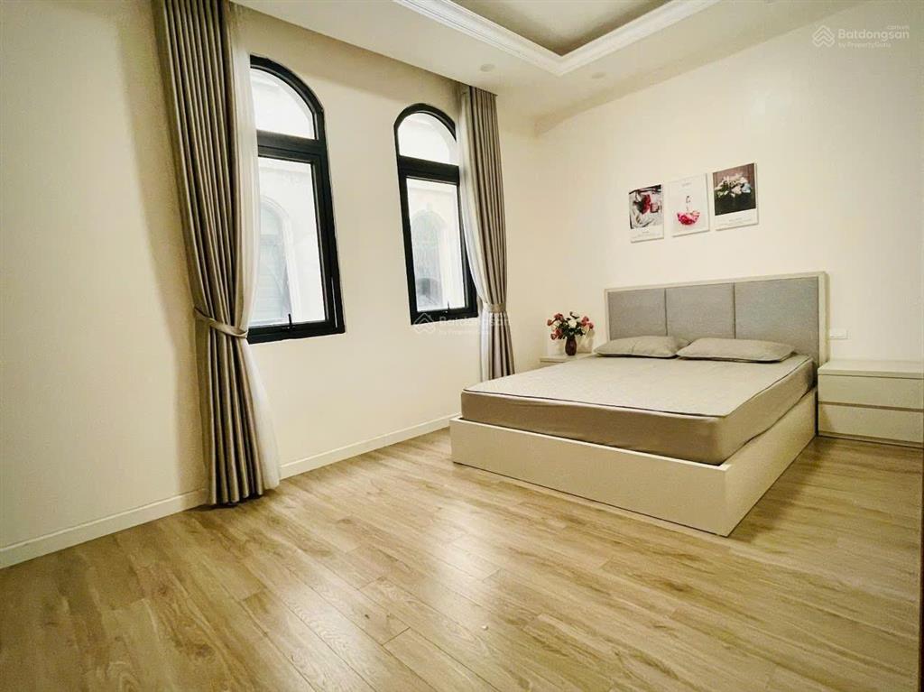 Liền kề ven siêu đẹp 96m2  bán gấp chỉ 15,9 tỷ  có bớt thêm